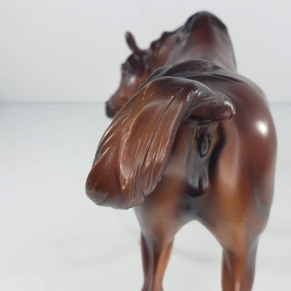 Breyer Horse Susecion Mare Color Crazy Event Bay Variation #1324 - Picture 9 of 11
